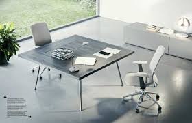میز اداری پایه فلزی